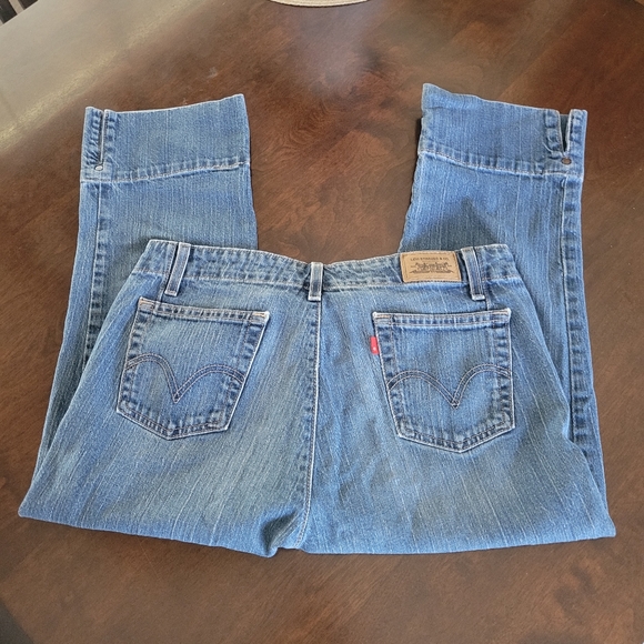 Womens Levi Strauss & Co. Capri 515 Jean's Size 12 - Picture 4 of 7
